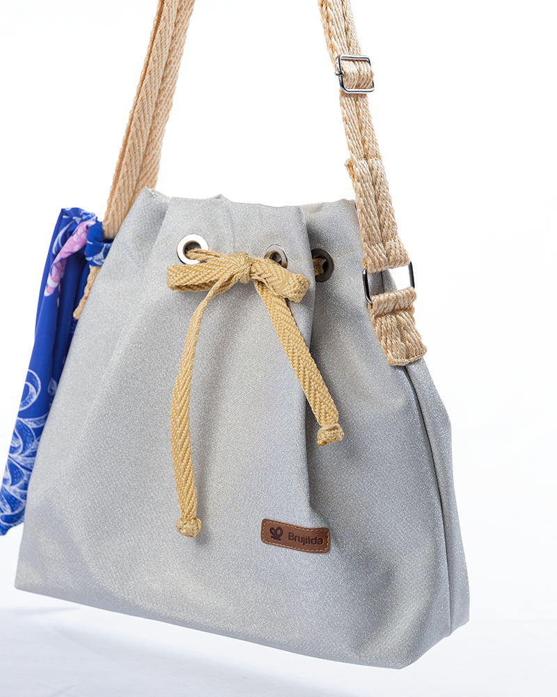 Bolso Pañoleta Brillante Plateado