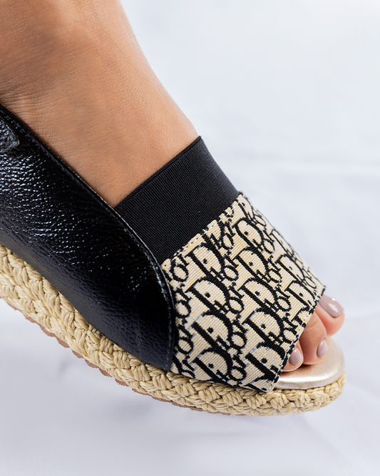 Gardenia Despuntada Cuero Negro Dior 15mm