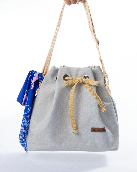 Bolso Pañoleta Brillante Plateado